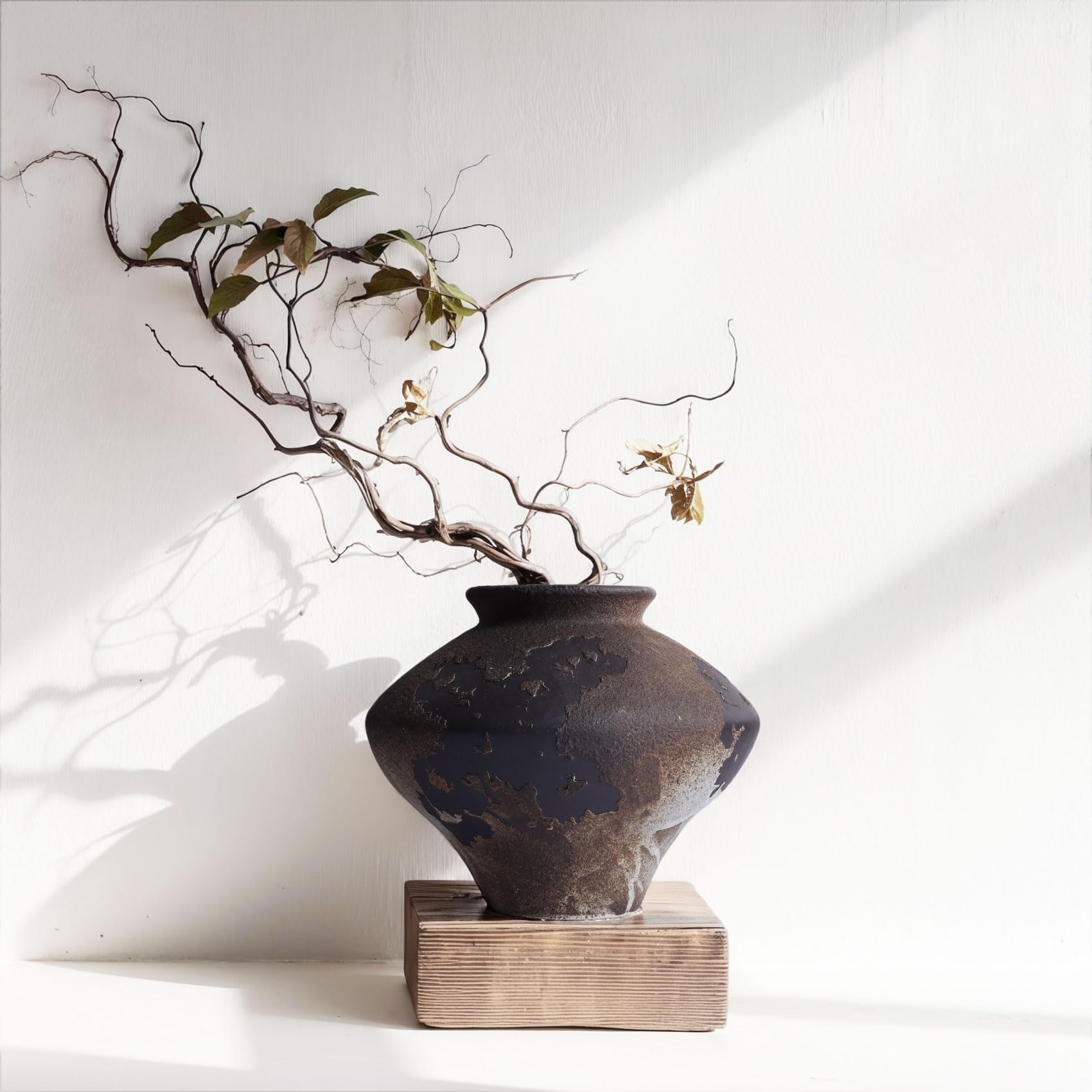 Wabi Sabi Vase vintage rouillé – 22,1 cm de haut – Vase rustique Wabi Sabi Sabi pour centre de table, décoration d'intérieur, table, salon, chambre, salle de bain, cuisine